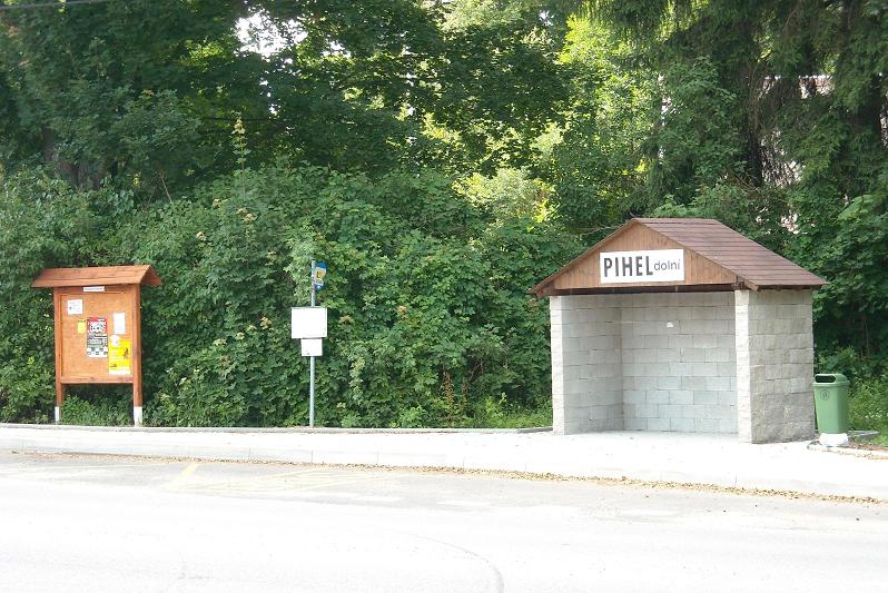 Autobusová zastávka Pihel-dolní